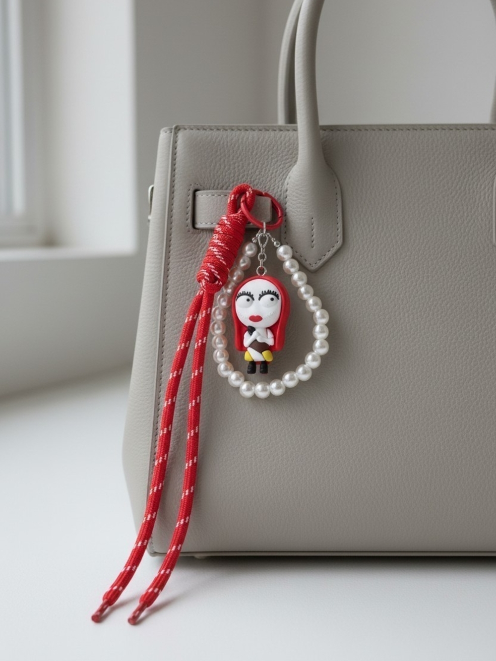 Sally Pearl and Rope Bag Charm Keychain